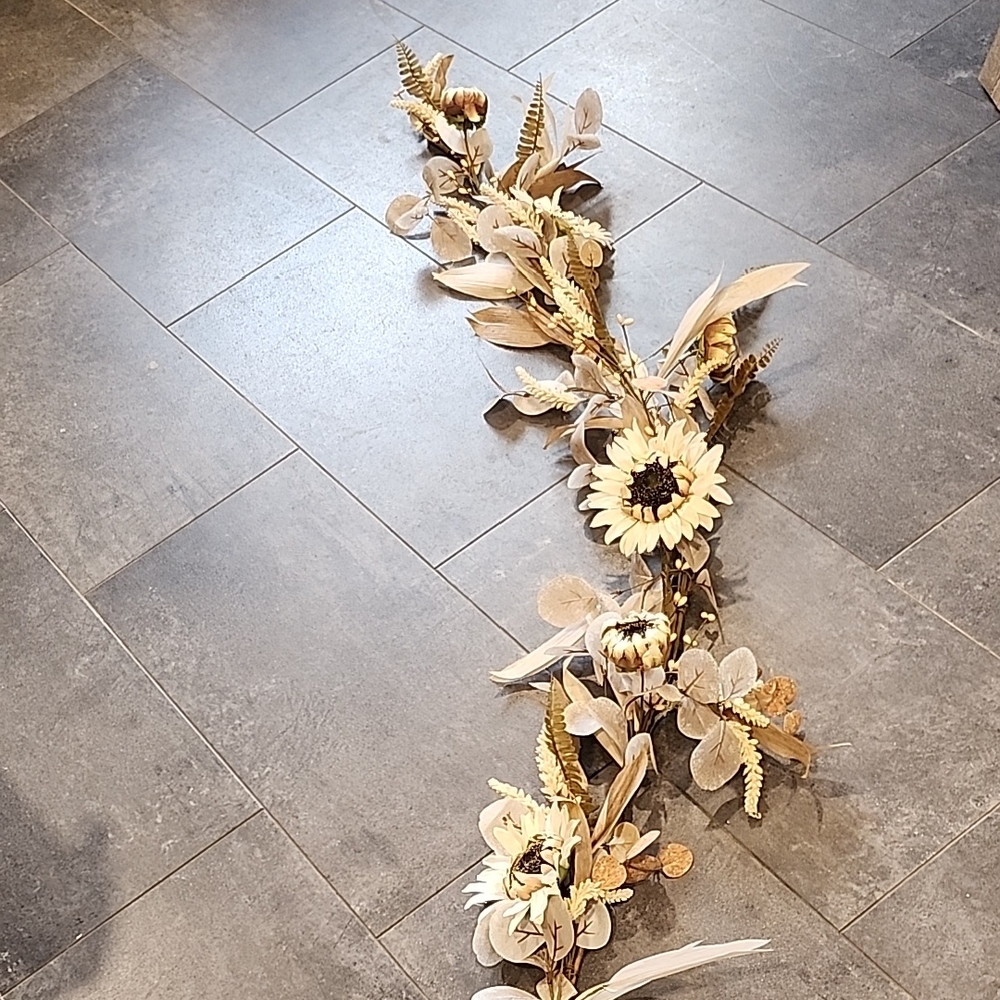 Elegant Cream and Gold Floral Garland